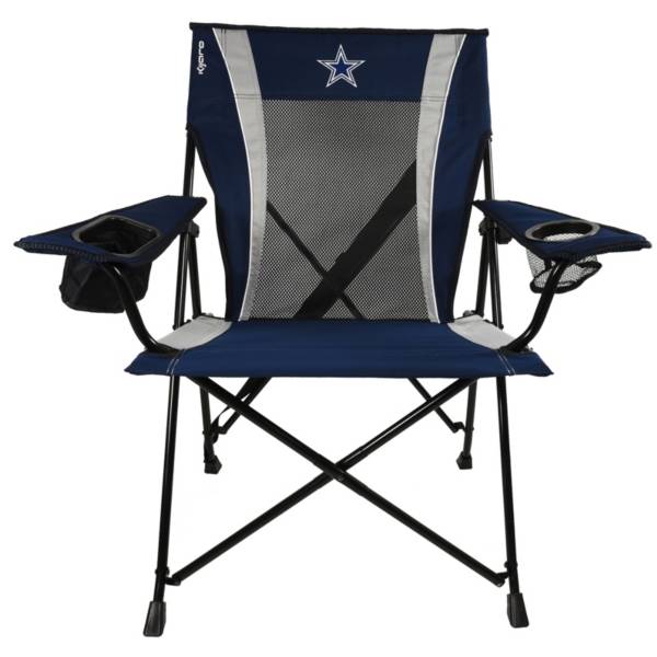 Cowboys lawn chair Sexy couple nude pic