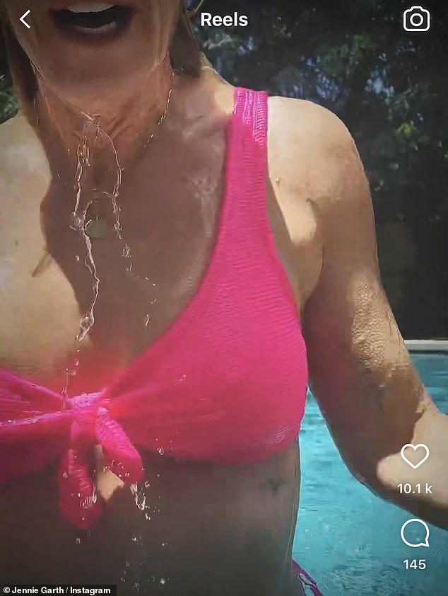 Jennie garth ass Suzanne summers hot