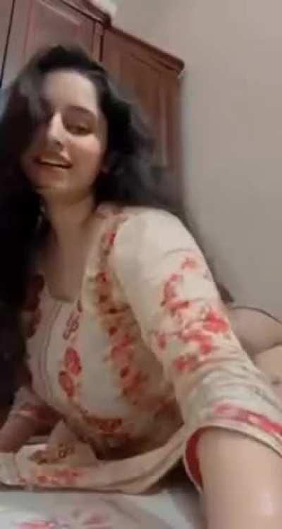Katrina kaif nipslip Hindi naked sexy girl