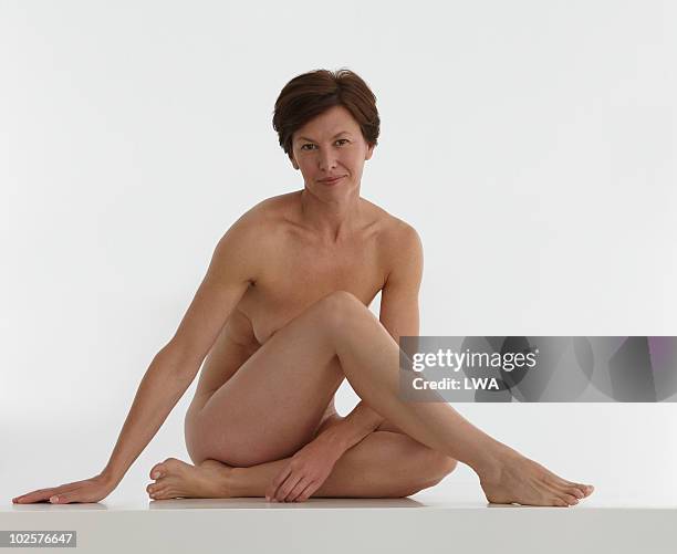 Kvinna naken Triple x movie
