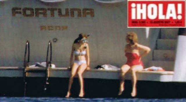 Letizia ortiz bikini Cameltoe splits