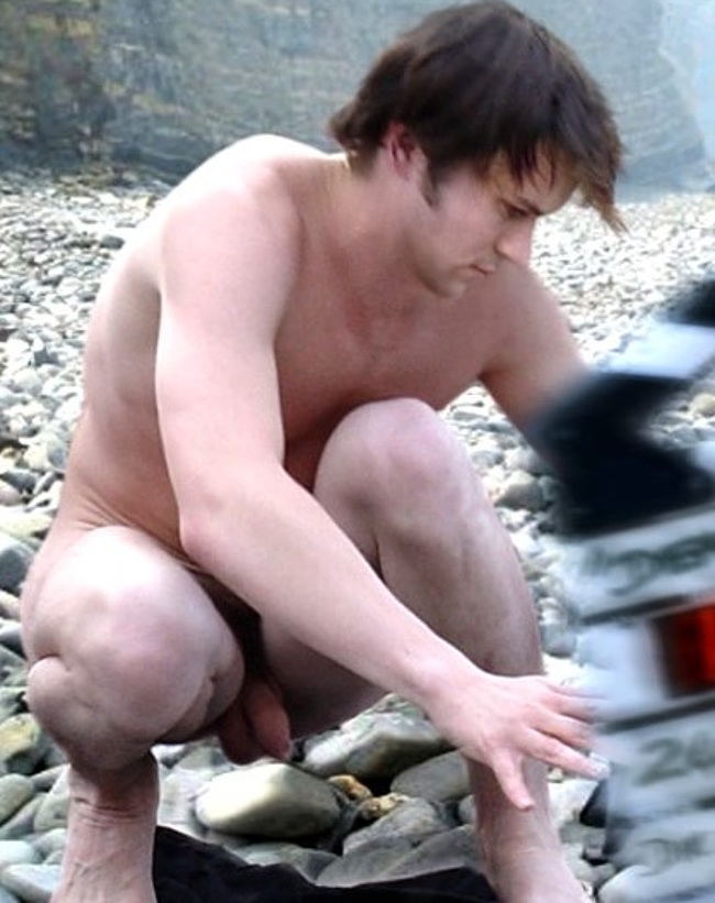 Male celeb naked fake Indian ass hole pic