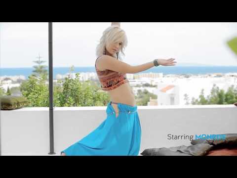 Monroe blonde belly dancer Escort man milano