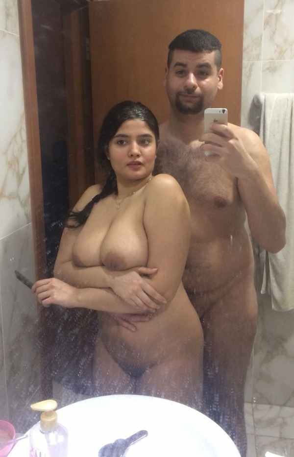Naked couples indian Cumshot bra