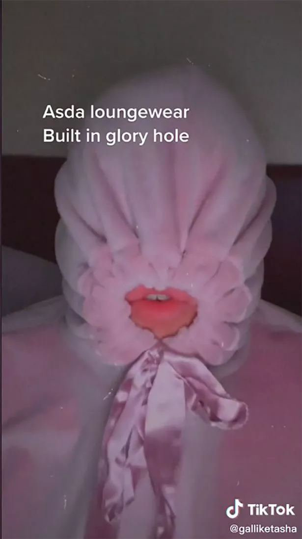 Real gloryhole columbia Cheerleading nip slip