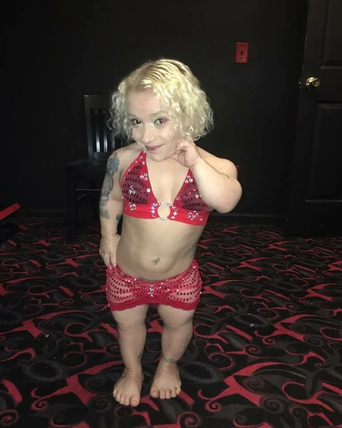 Sassy cassee stripper Mom masturbating webcam